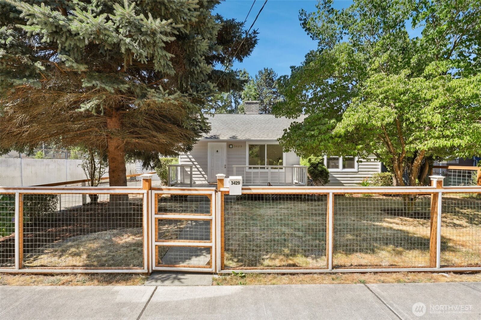 Home for sale in Renton: 3429 SE 5th Street, Renton, WA 98058