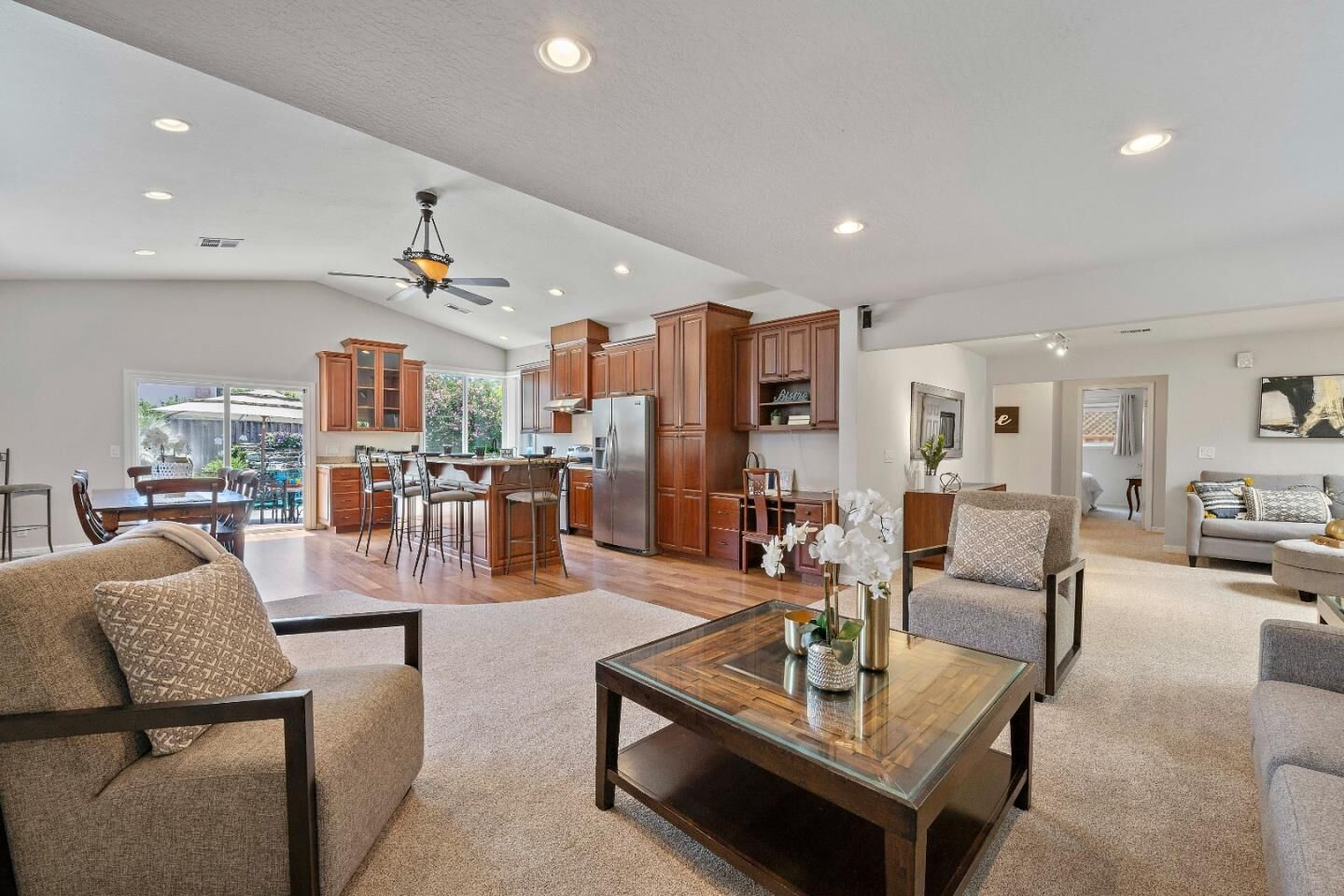 Property Photo: 708 Blackfoot Court CA 95123