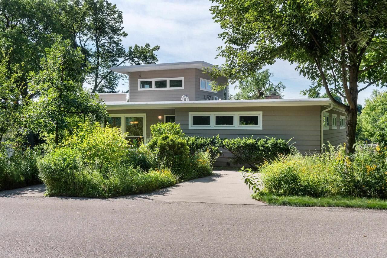 Property Photo: 3329 Tally Ho Lane WI 53705