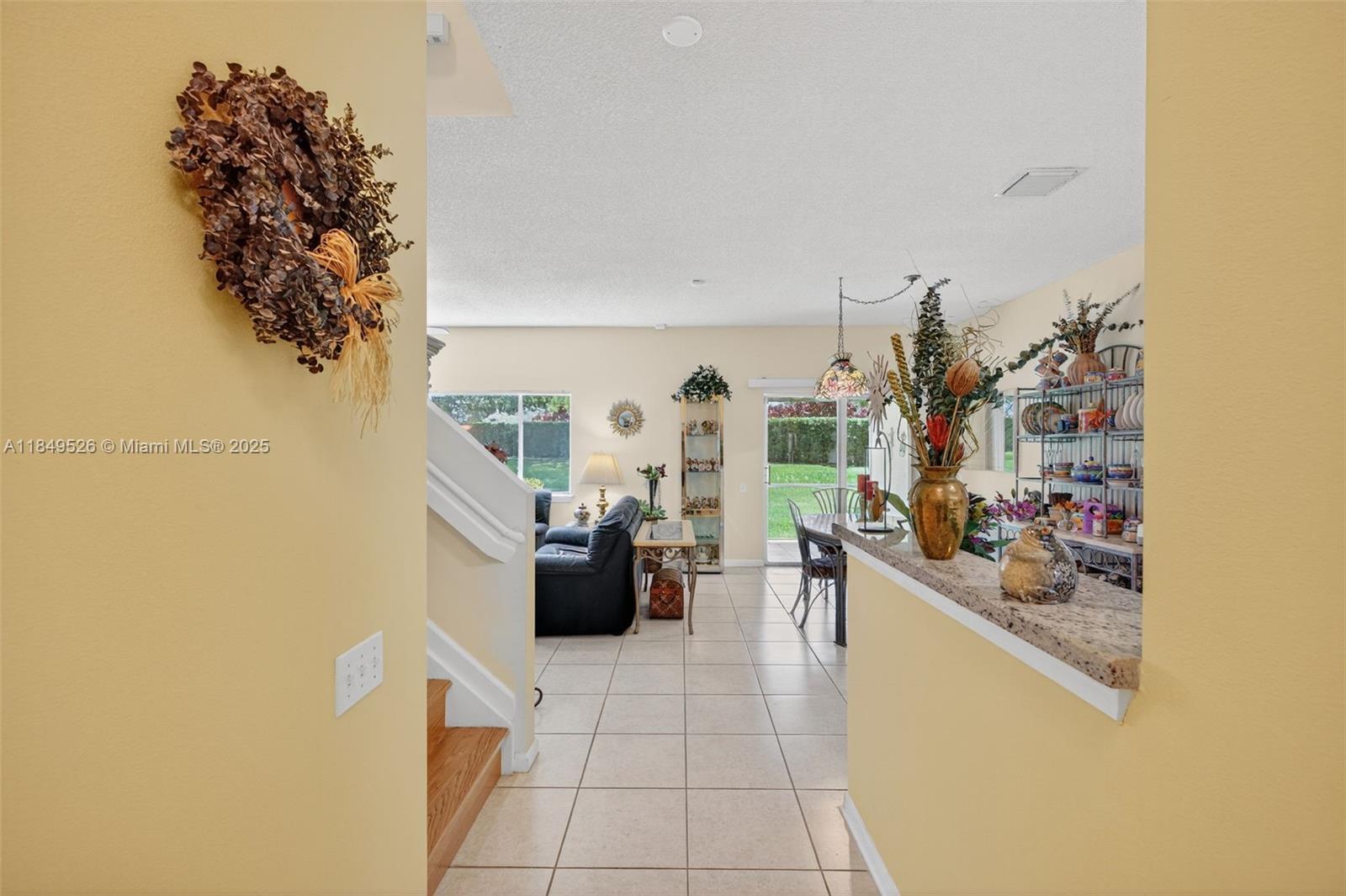 Property Photo: 4824 SW 32nd Ter FL 33312