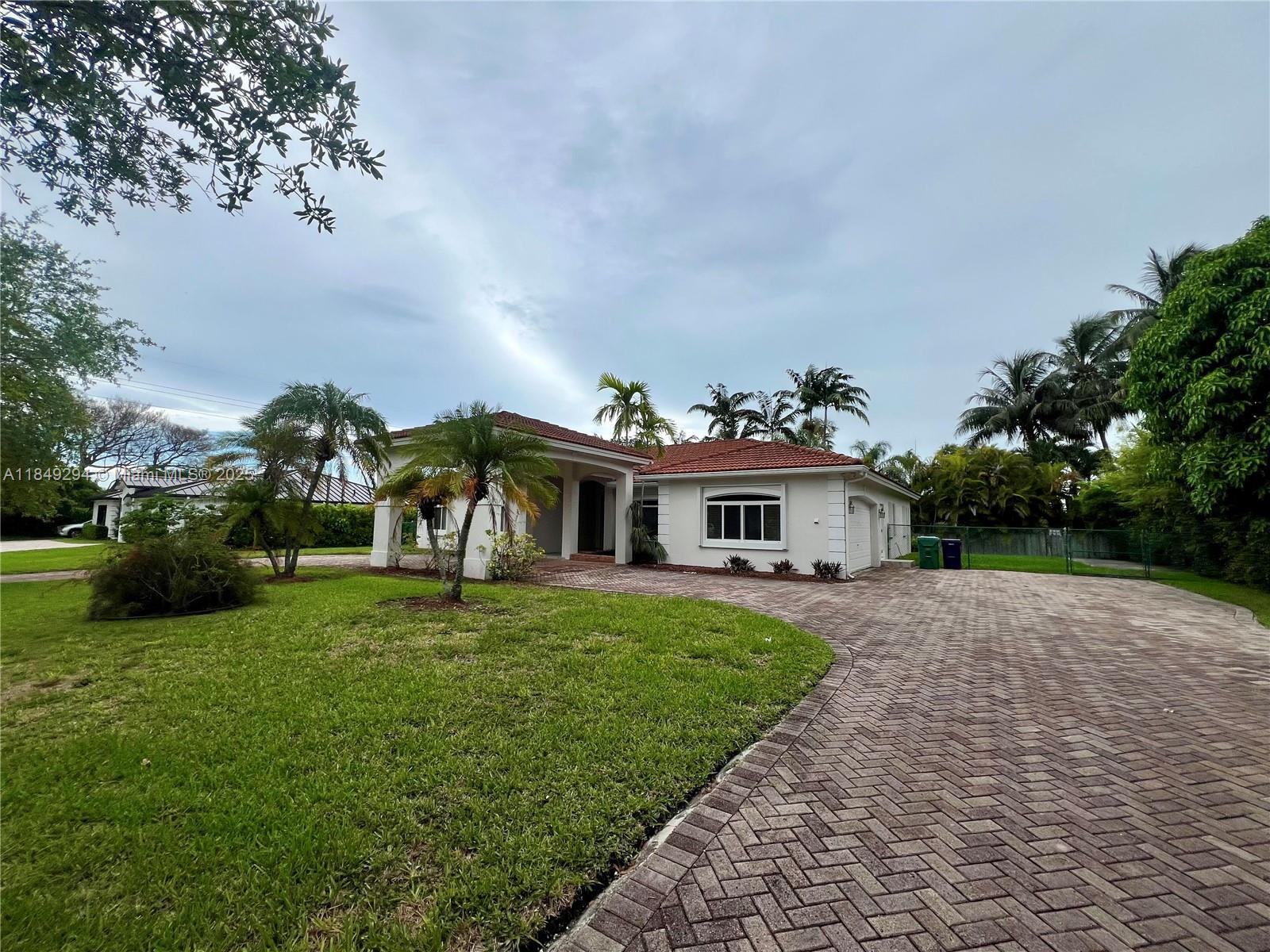 Property Photo: