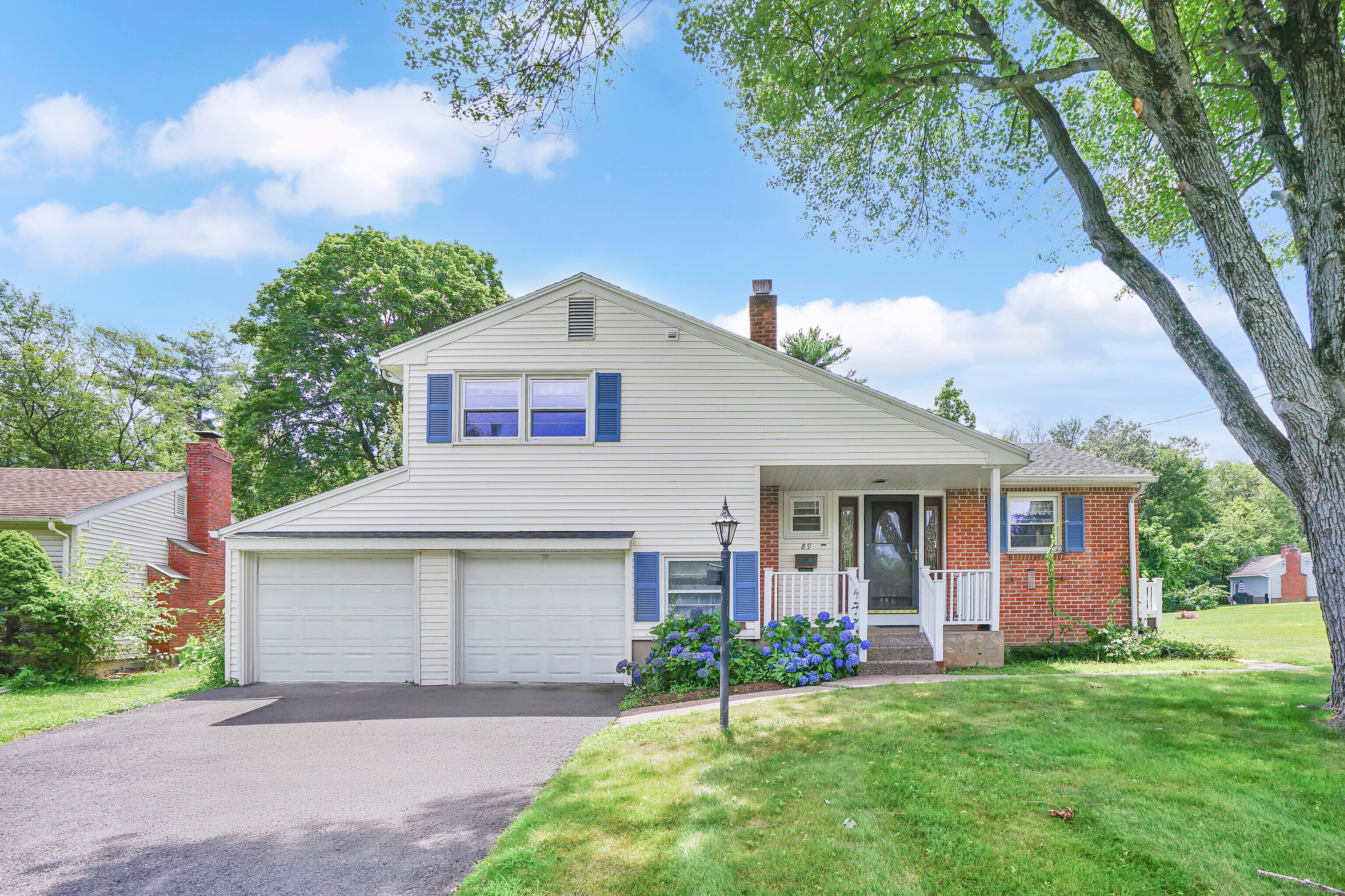 Property Photo:  89 Ford Road  CT 06095 