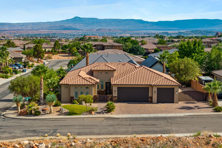 Property Photo:  615 W 1860 N  UT 84780 