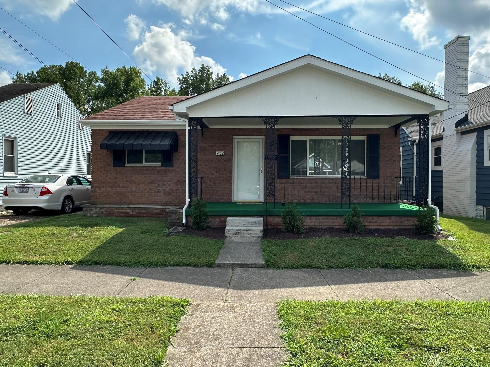 Property Photo: 922 N 5th Street OH 45638