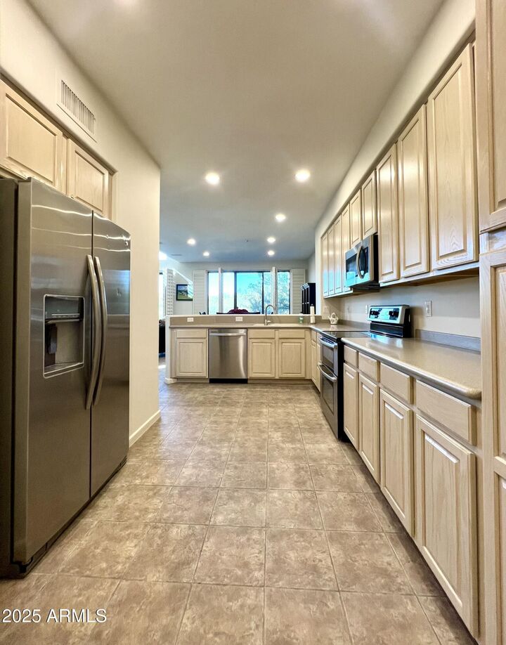 Property Photo: 28535 N 102nd Street AZ 85262
