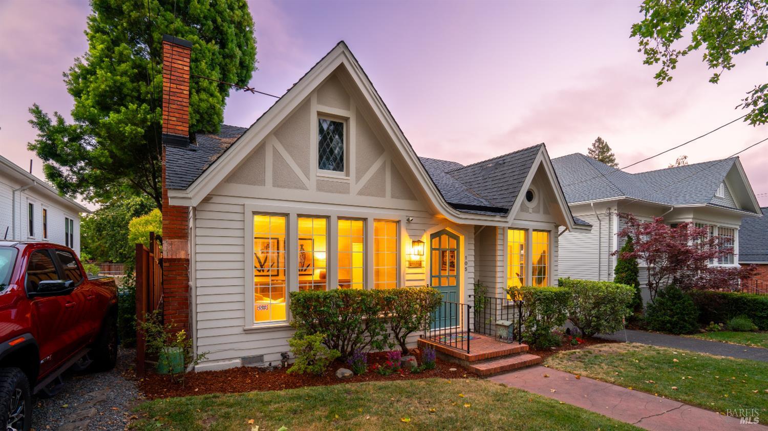 Property Photo: 105 Laurel Avenue CA 94952
