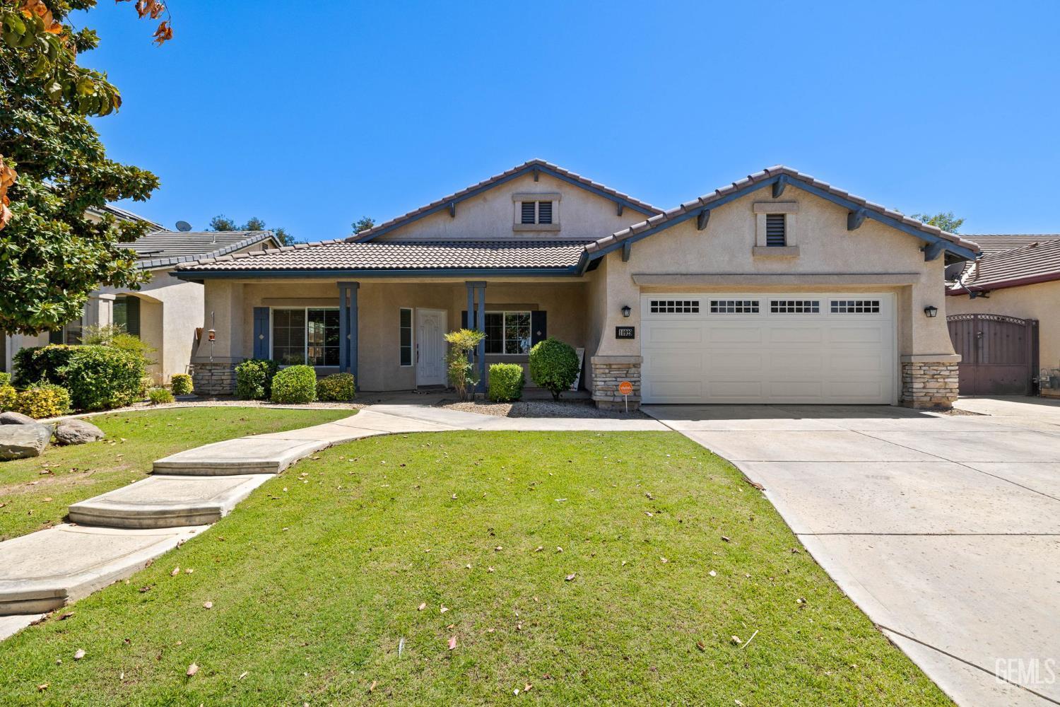 10929 Cypress Falls Avenue  Bakersfield CA 93312 photo