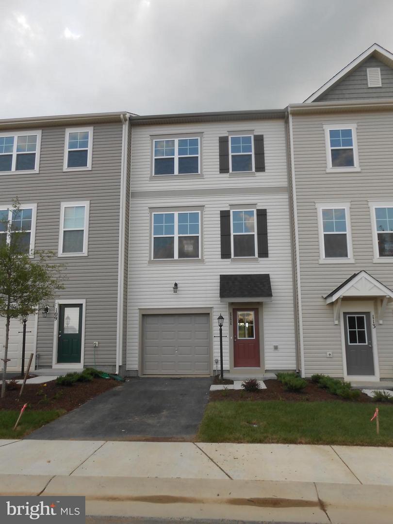 Property Photo: 111 Fading Star VA 22656