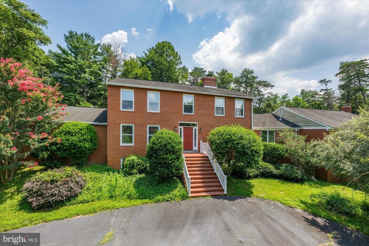 Property Photo: 1013 Union Church Road VA 22102