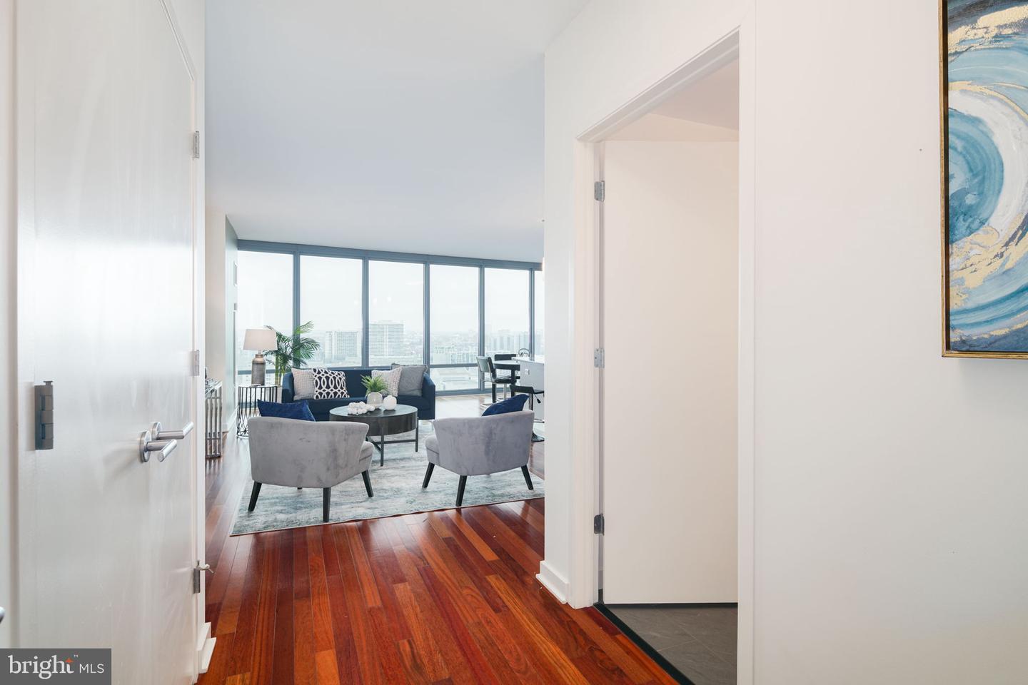 Property Photo: 2101 Market Street 3501 PA 19103