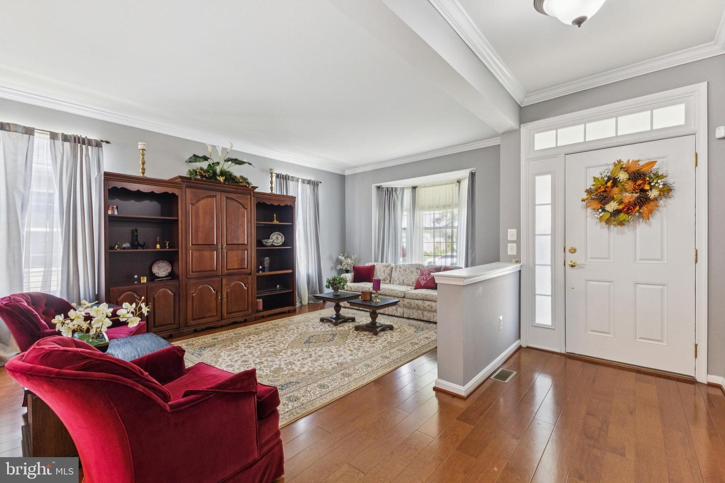 Property Photo: 16076 Dancing Leaf Place VA 22025