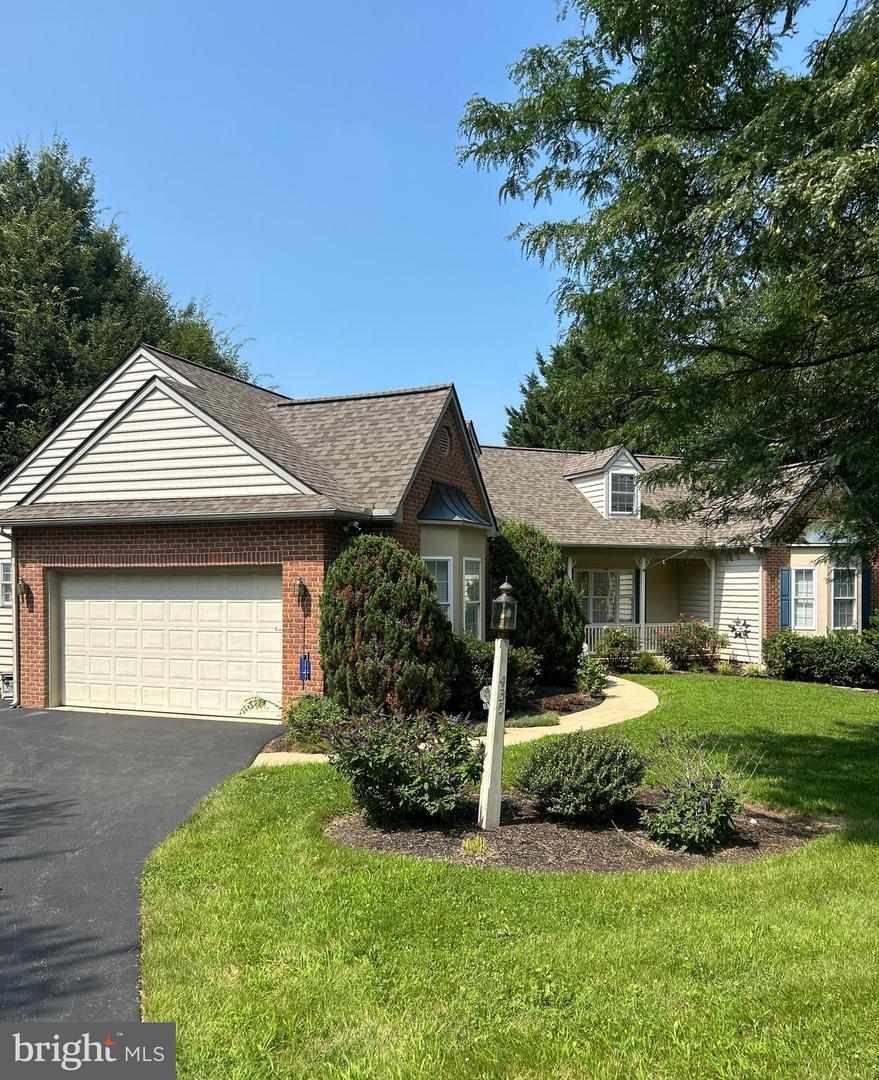 Property Photo: 435 Primrose Avenue PA 17601
