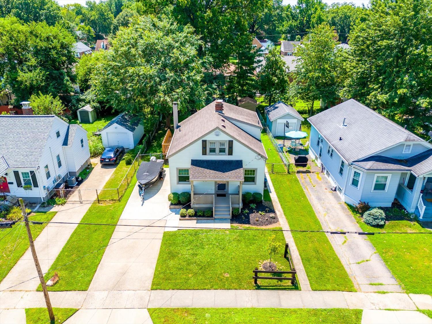 Property Photo: 4329 Redmont Avenue OH 45236