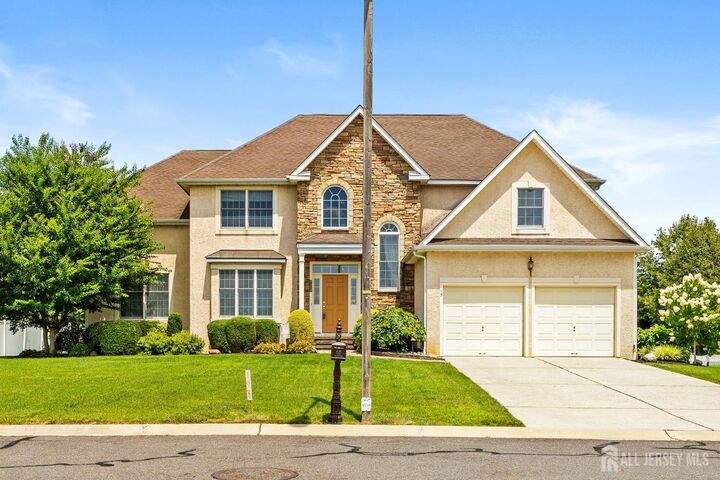 Property Photo: 15 Heather Court NJ 08022