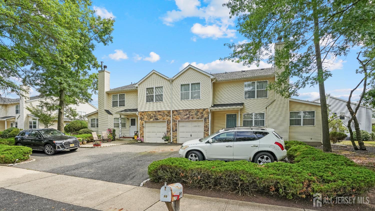 99 Exeter Court  Piscataway NJ 08854 photo