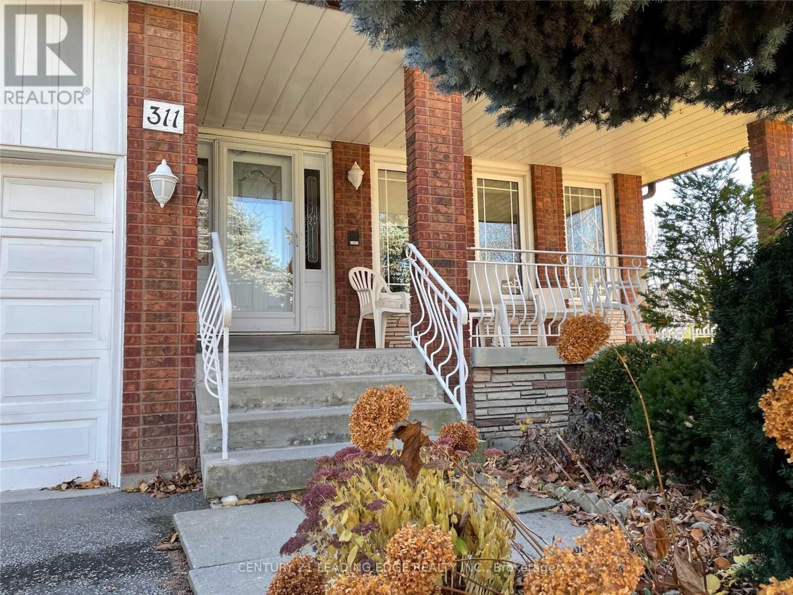 Property Photo:  311 Helen Avenue  ON L3R 1J8 