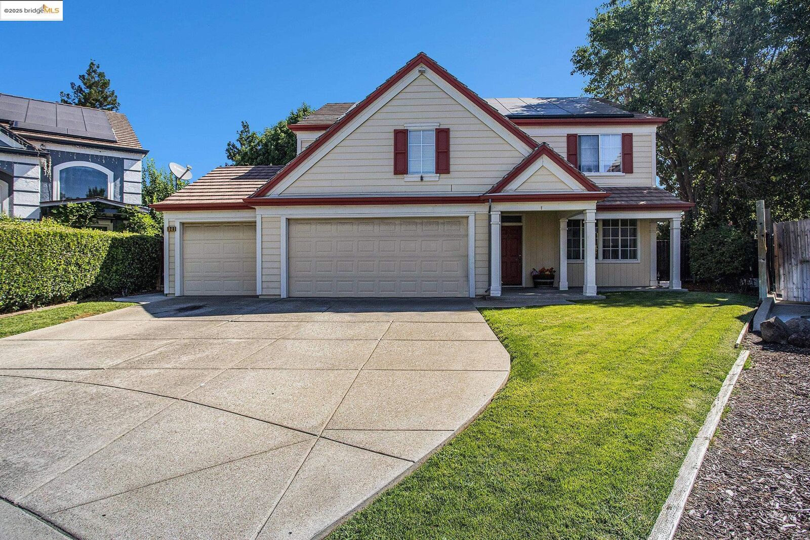Property Photo: 126 Moss Hollow Ct CA 94513