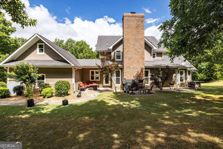 Property Photo:  612 Eden Valley Road SE  GA 30161 