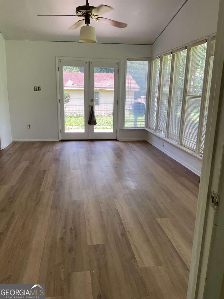 Property Photo: 3430 Longleaf Drive GA 30032