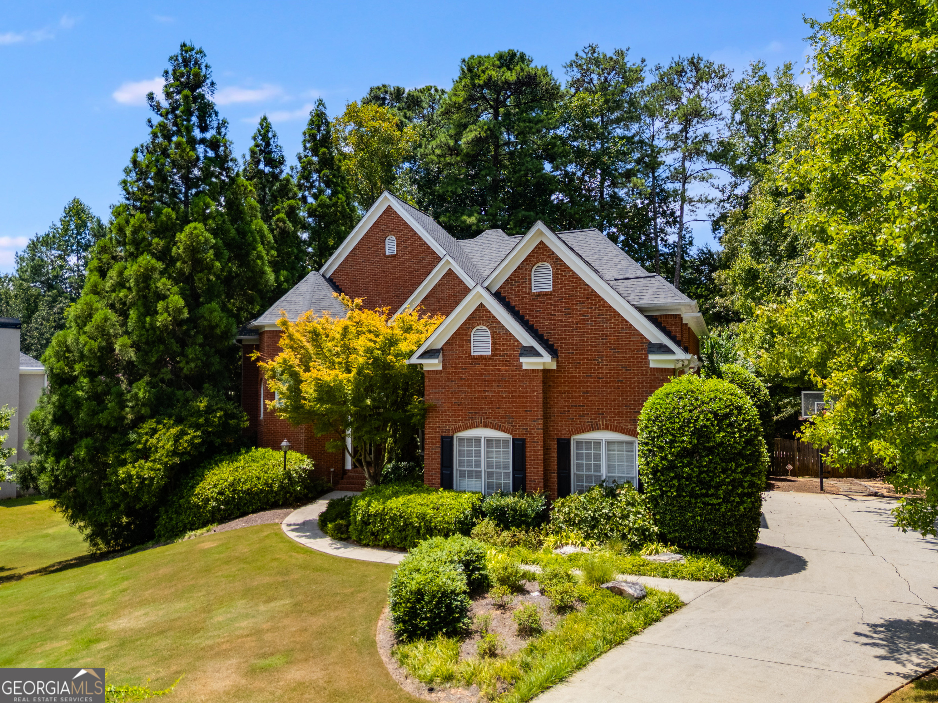 Property Photo:  800 Spalding Heights Drive  GA 30350 