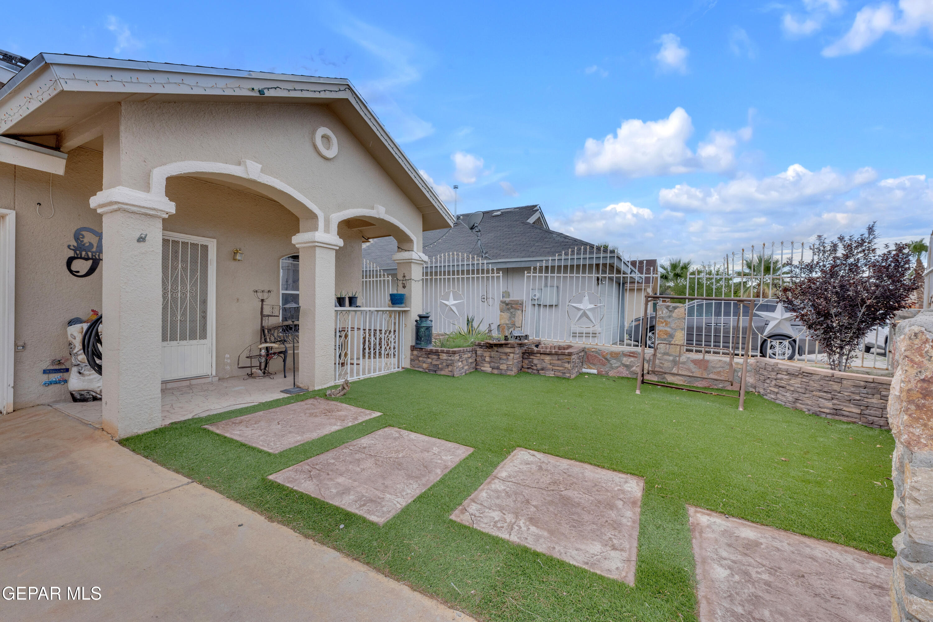 Property Photo: 11856 Fiddlewood Circle TX 79936