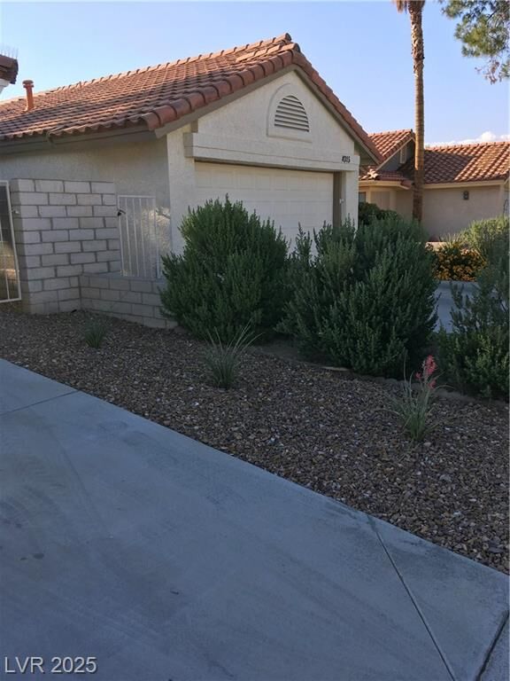 Property Photo: 8321 Palmada Drive NV 89123