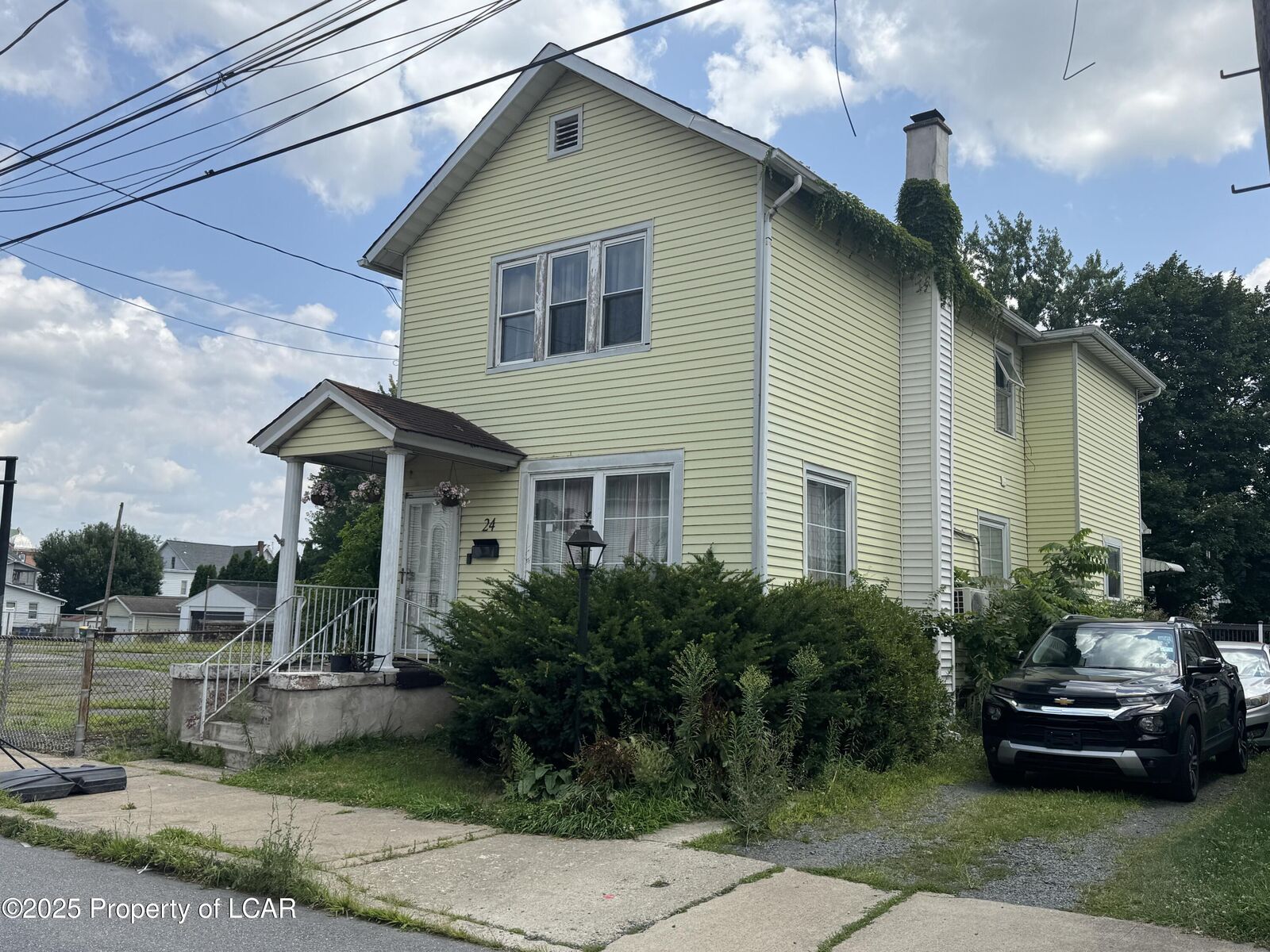 Property Photo: 24 Willow Street PA 18651