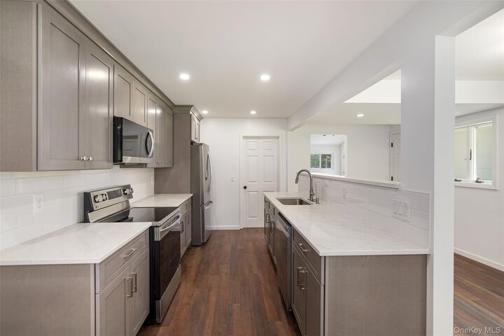 Property Photo: 85 Harmony Hill Road NY 12564
