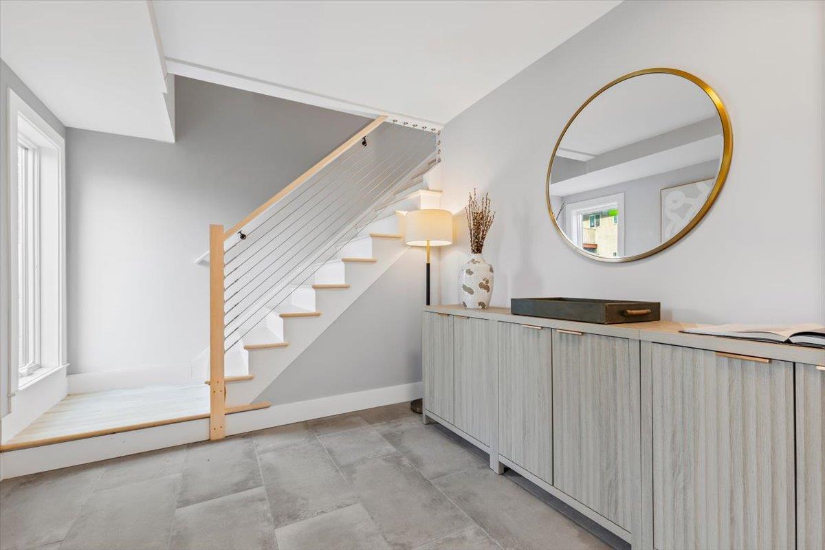 Property Photo:  6 Nodine Street 6  NY 10706 