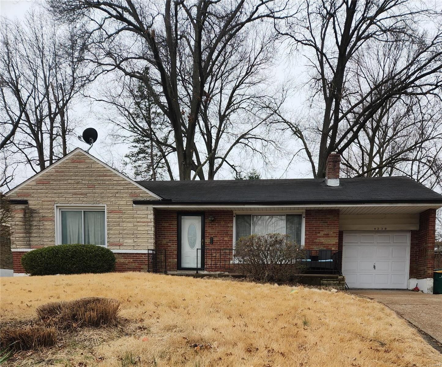 Property Photo:  9239 Astoria Drive  MO 63137 