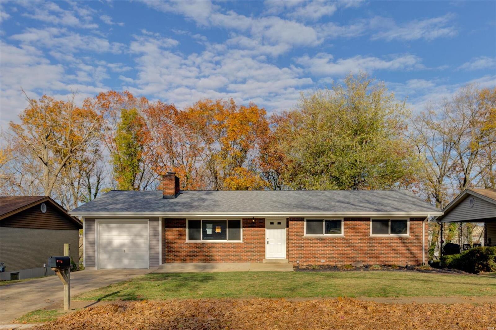 Property Photo:  8708 Brookview Drive  MO 63126 
