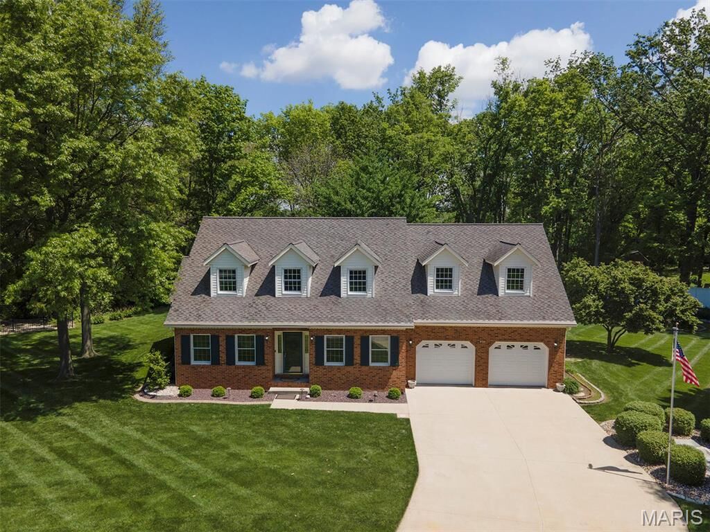 Property Photo: 610 N Harrison Street IL 62293