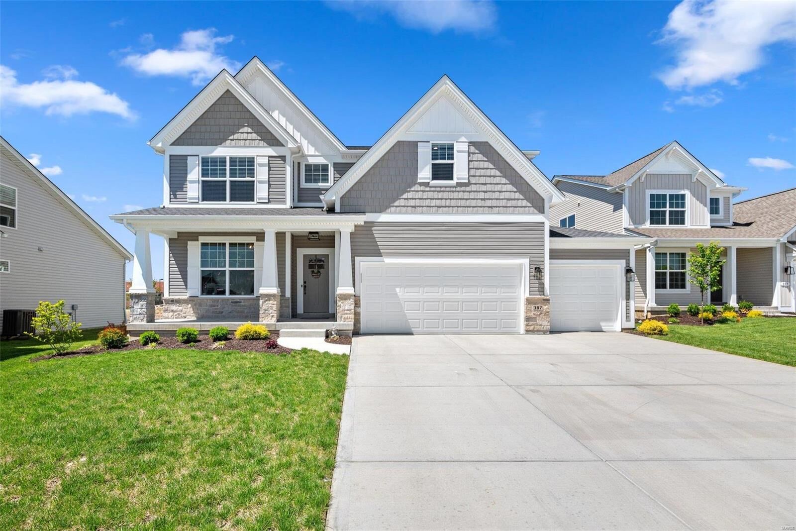 Property Photo: 307 Gailin Drive MO 63367