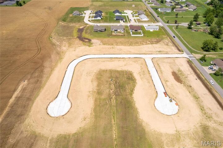 Property Photo: 404 Secretariat MO 63801