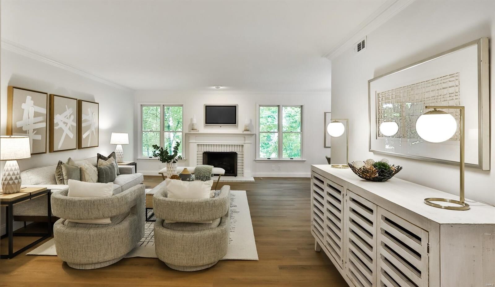 Property Photo: 200 Ambridge Court 203 MO 63017