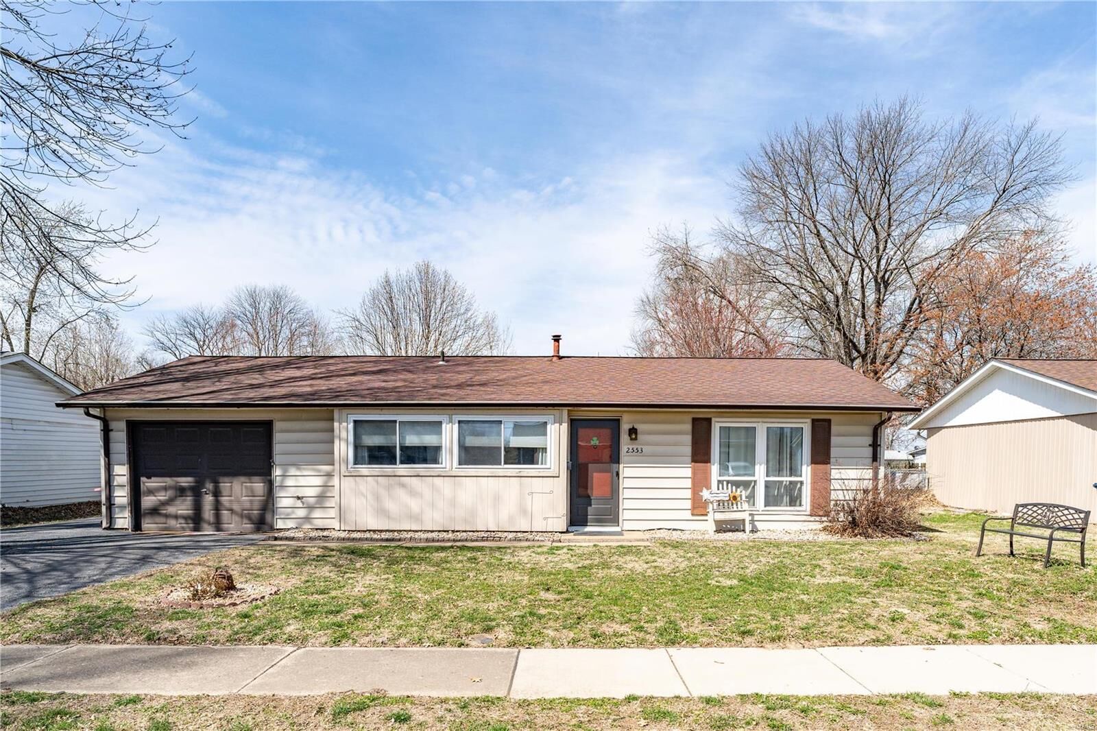 Property Photo:  2553 Reveres  IL 62040