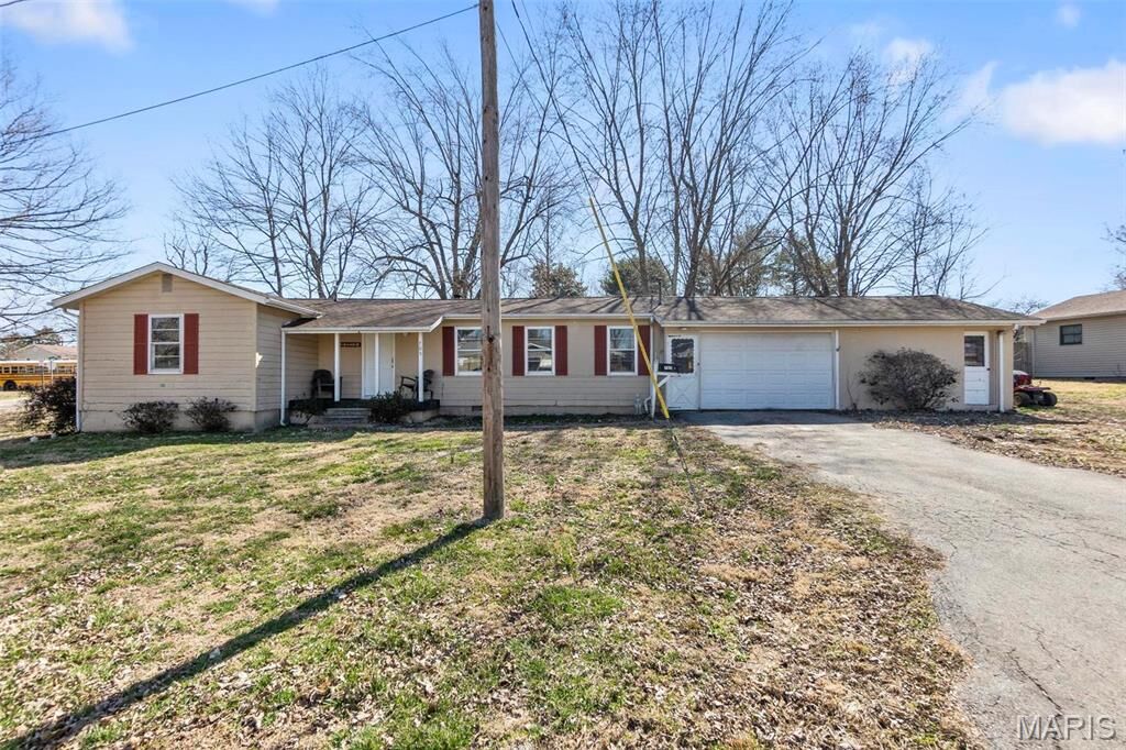 Property Photo: 705 Bois D'Arc Street MO 63755