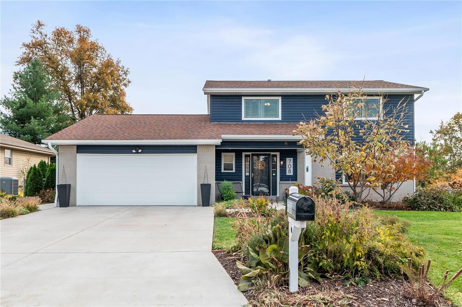 Property Photo: 708 Willow Wood Court MO 63303