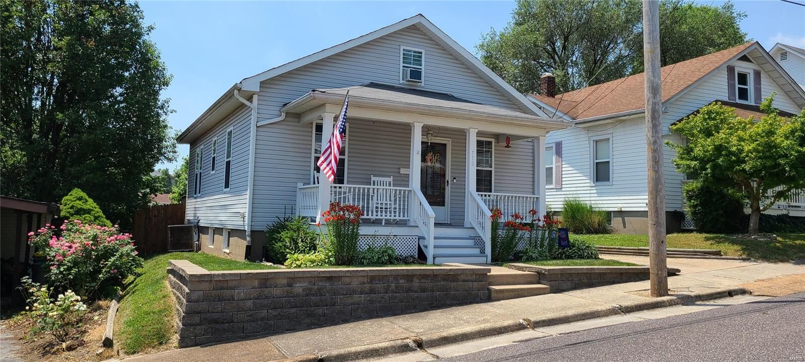 Property Photo: 710 James Street MO 63090