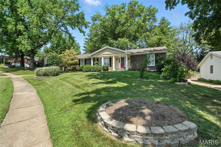 Property Photo:  707 Dutch Mill Drive  MO 63011 