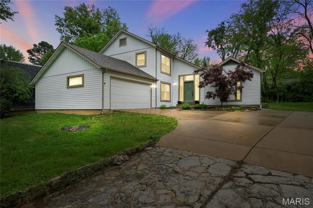 Property Photo: 5 Picardy Drive MO 63367