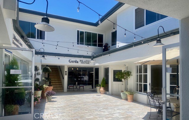 Property Photo:  309 Marine Avenue  CA 92662 