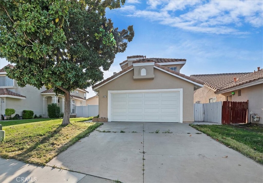 Property Photo: 30571 Spring Lake Way CA 92584