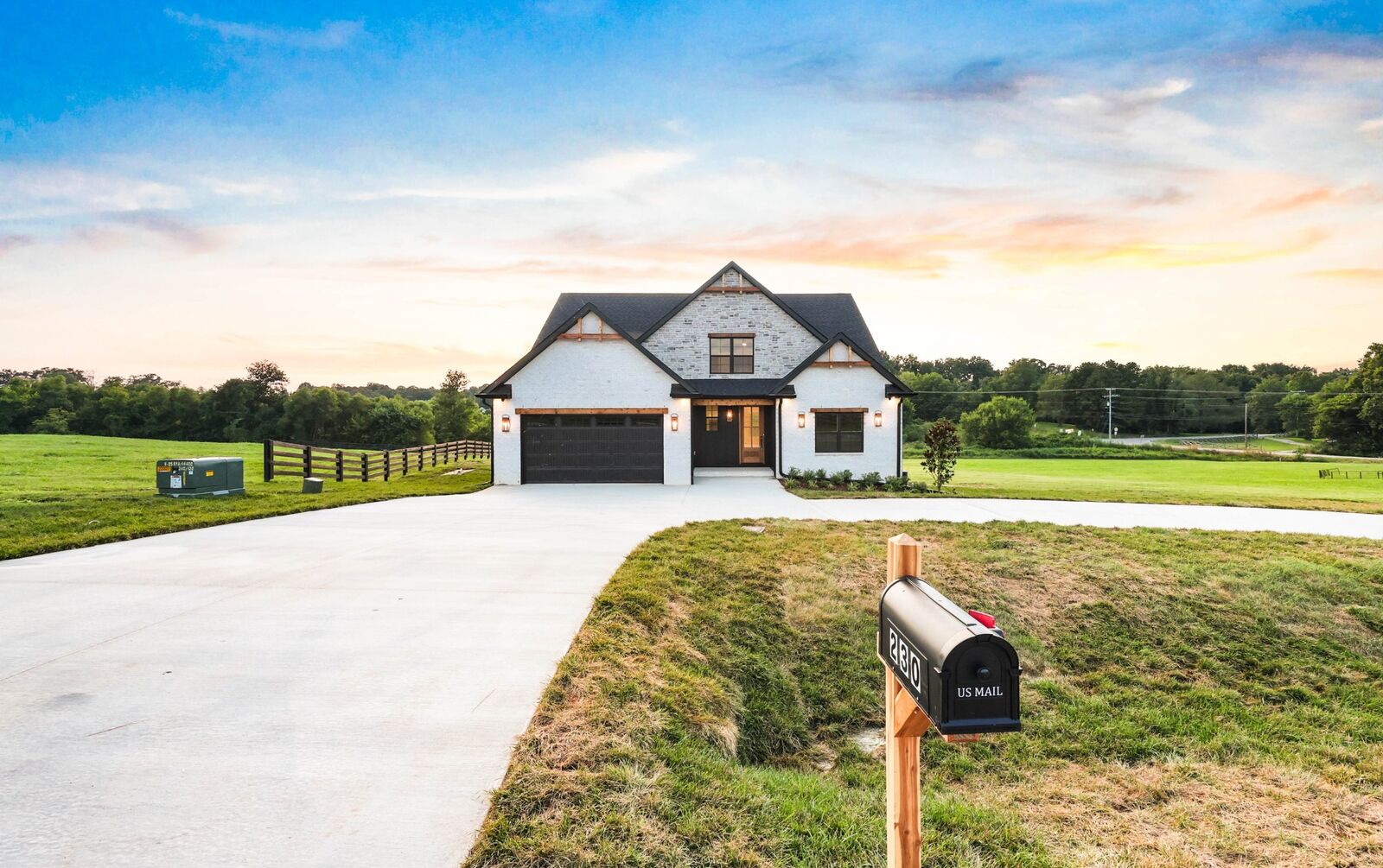 Property Photo:  230 Hall Ct  TN 37010 