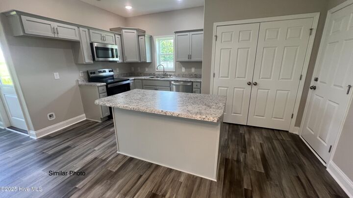 Property Photo: 129 Dallas Drive NC 28518
