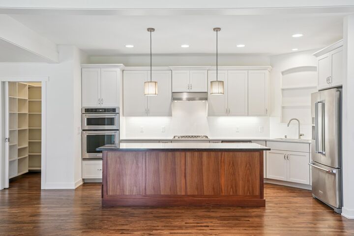 11433 Wildflower Drive N  Lake Elmo MN 55042 photo