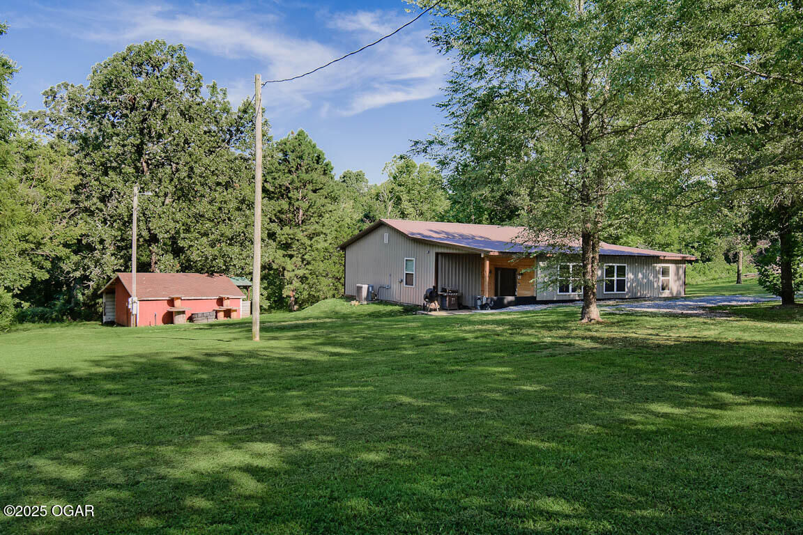 Property Photo: 658 Niogo Road MO 64863