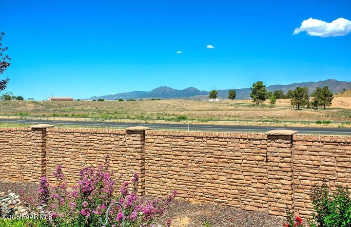Property Photo:  11250 E State Route 69 Lot 2102  AZ 86327 