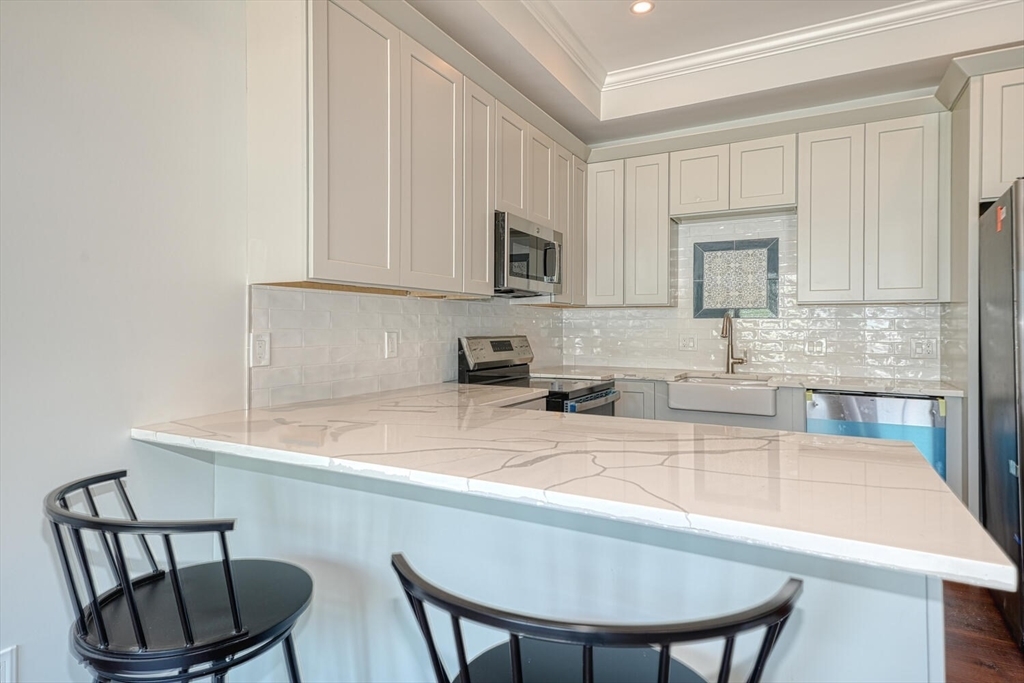 Property Photo: 369 Grant 1 MA 01702