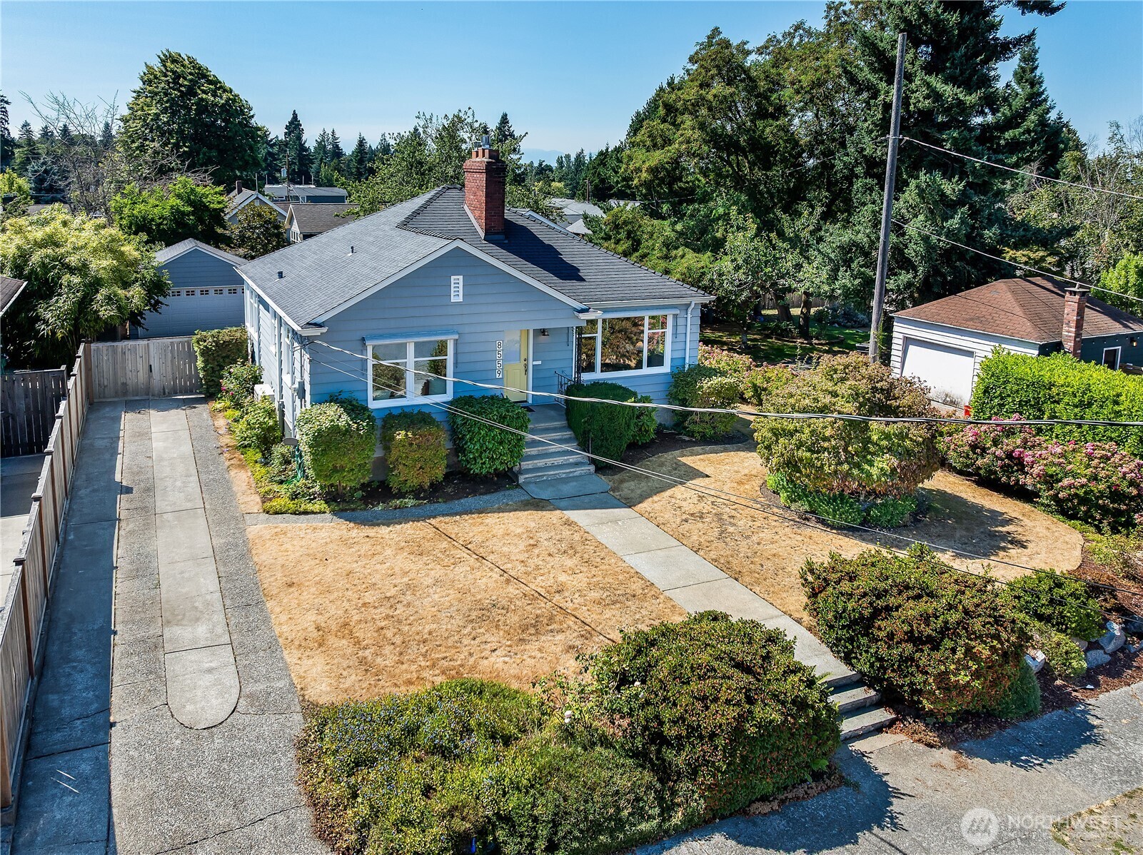 Property Photo: 8559 25th Avenue NW WA 98117
